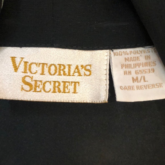 Vintage Victoria Secrets kimono style robe - Picture 5 of 10